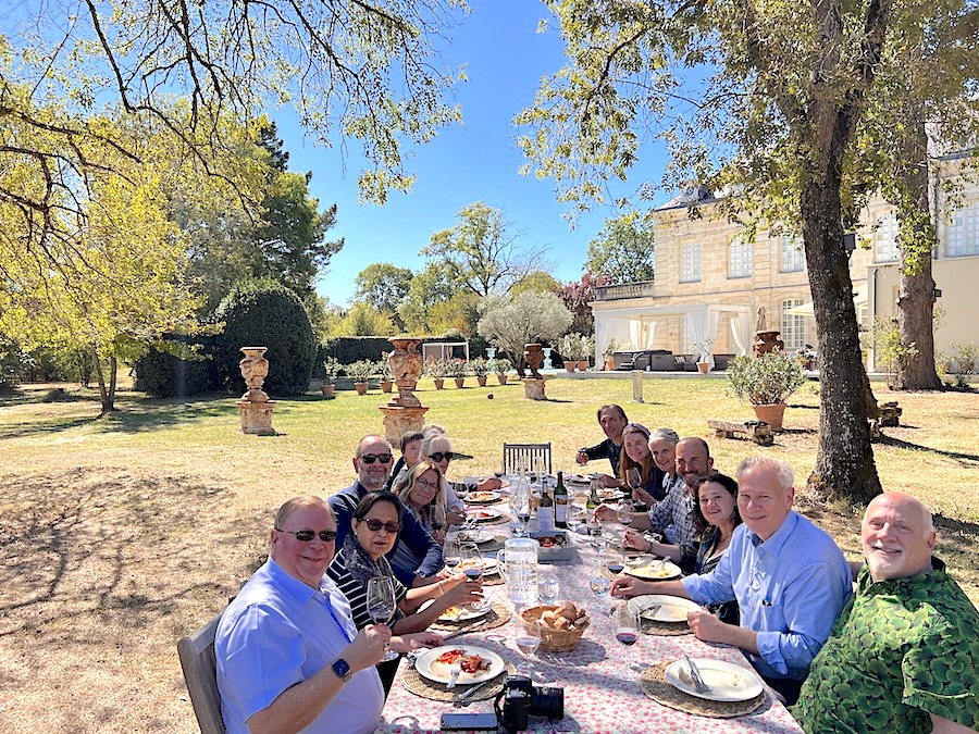 Drinking First Growths for lunch in the park of Chateau Coulon Laurensac is what we call a true Bordeaux Wine Experience on the Bordeaux Grand Cru Harvest Tour I I September 2022