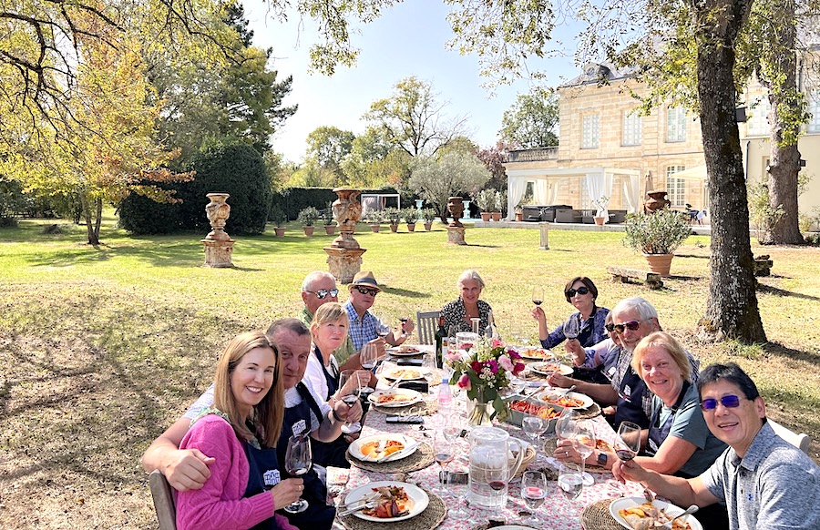 Drinking First Growths for lunch in the park of Chateau Coulon Laurensac is what we call a true Bordeaux Wine Experience on the Bordeaux Grand Cru Harvest Tour III October 2022