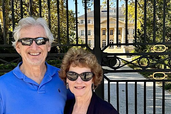 Scott and Robyn Wilkes